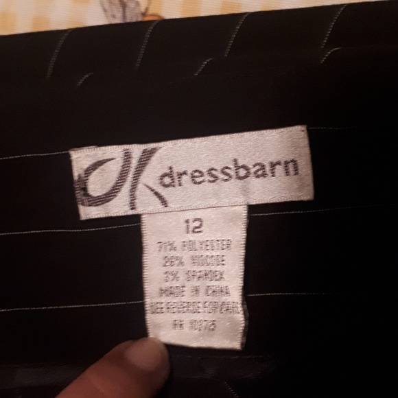 ā¼ļø Dress Barn Pinstripe Ruffle Skirt size 12 - Picture 4 of 6